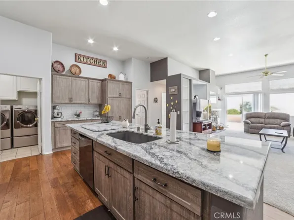 8932 Glenwood Ave, Hesperia, CA 92344