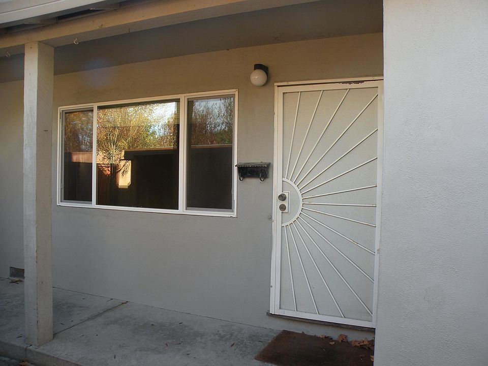 1st image of 2494 Whitney Dr #A