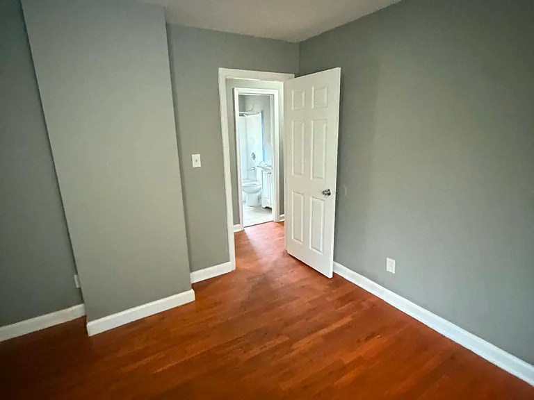 214 Orange St #1 — Photo 8