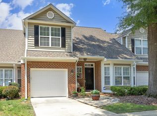 8725 Courage Ct, Raleigh, NC 27615