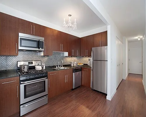 Rented by The Moinian Group | media 11