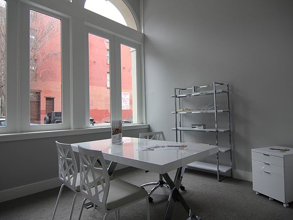 5th image of 105 N 2nd St #X04