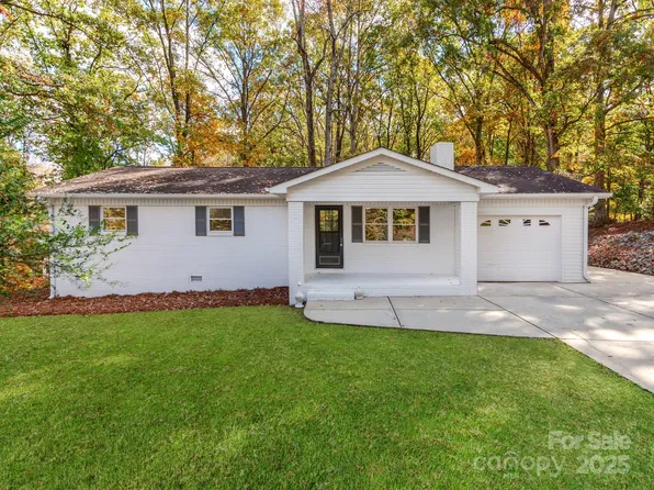 130 Oakhill St, Iron Station, NC 28080