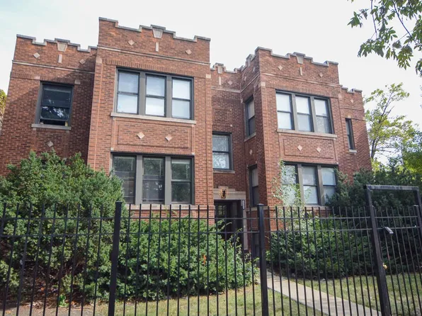 3301 N Harding Ave #N2, Chicago, IL 60618