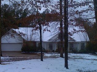 1824 W Medalist Rd, Pineville, LA 71360