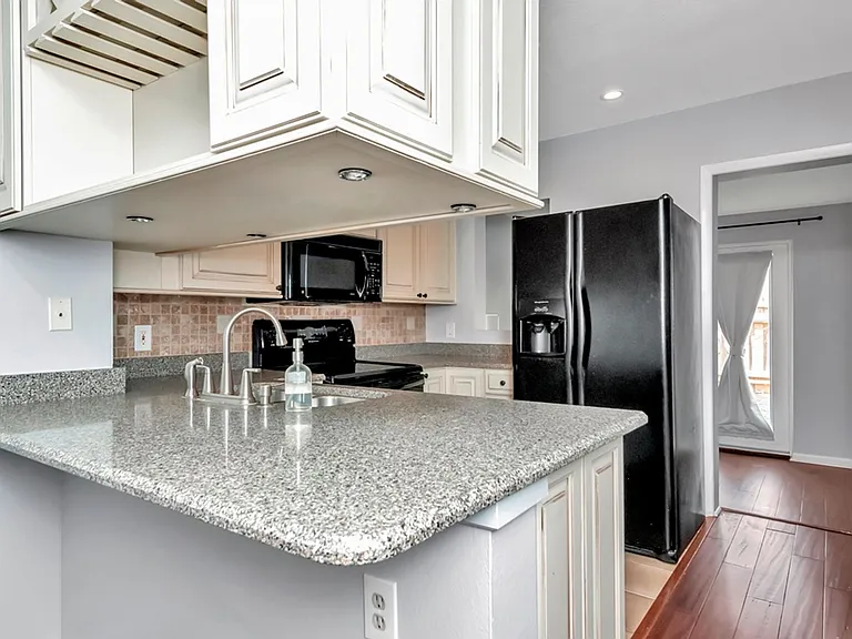 3396 W Wyoming Cir — Photo 10