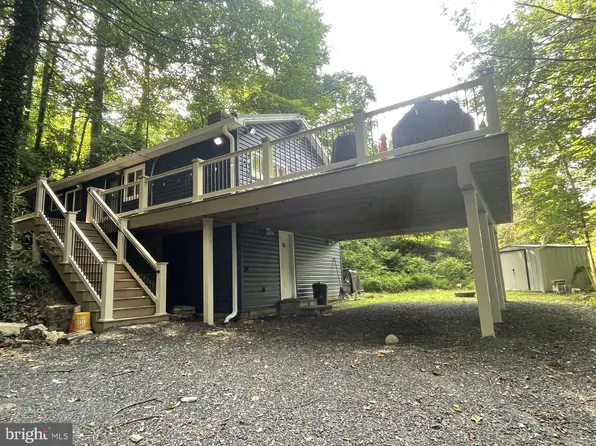 151 E Trails Rd, Airville, PA 17302