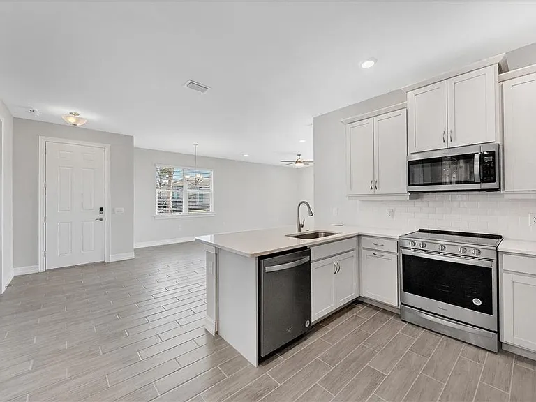 111 Ibiza Loop — Photo 14