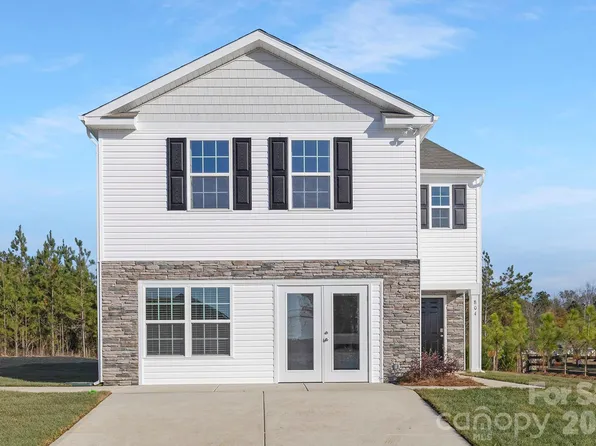 117 Lauren Ln, Hendersonville, NC 28792