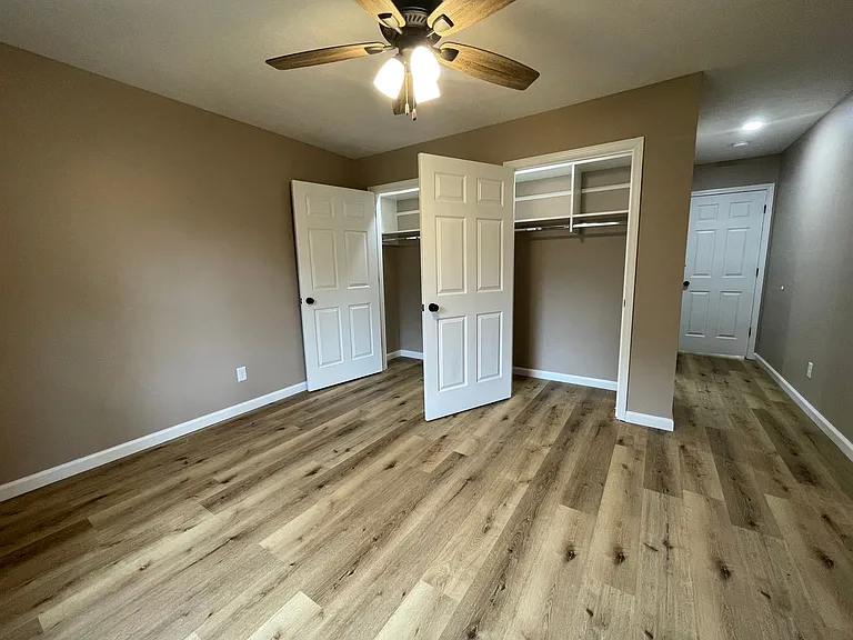 2200 Ash St — Photo 23