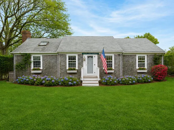 12 King St, Nantucket, MA 02554
