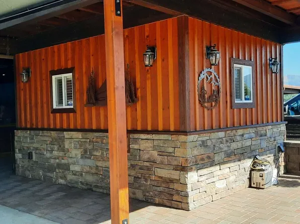 32 Sand Trap Ln, Blanchard, ID 83804