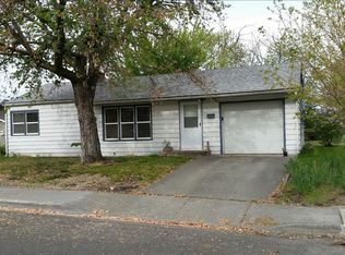 702 13th St, Clarkston, WA 99403