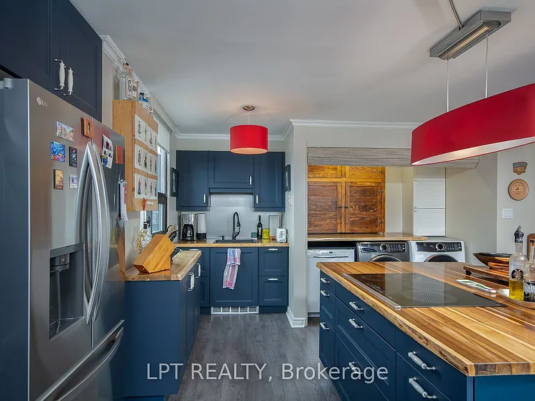 40 Arthur St #703 — Photo 16