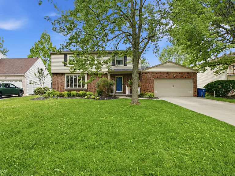 15 Telfair Dr — Photo 2