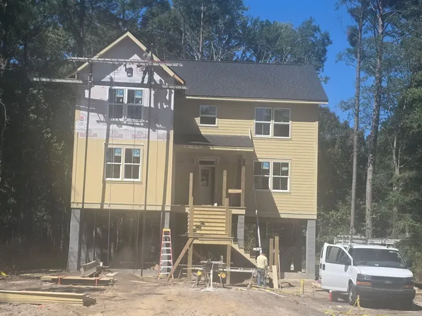 5370 Christian Dawn Dr, Huger, SC 29450