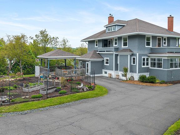 5th image of 192 Terrace St