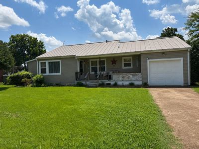 1206 E 2nd St, Tuscumbia, AL, 35674