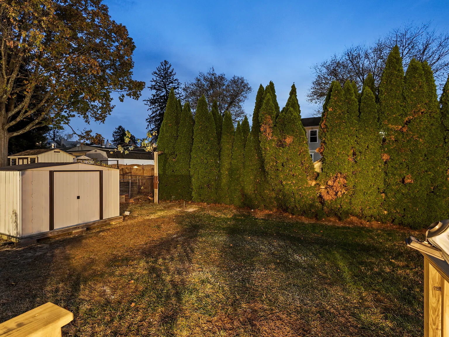 3 bed, 1160 sqft, $3,500 — Photo 3