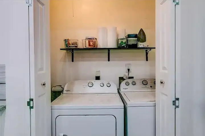 853 Manila Dr — Photo 17