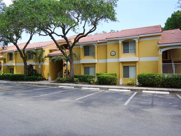 2301 NW 33rd St APT 111