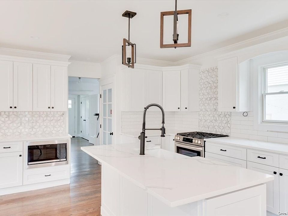 167 Foster Avenue, Sayville, NY 11782 Zillow