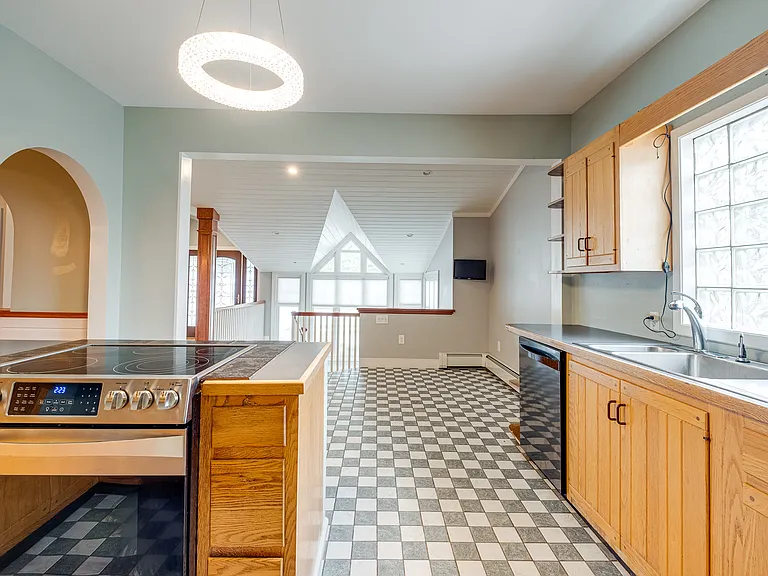 1235 Shore Rd — Photo 12