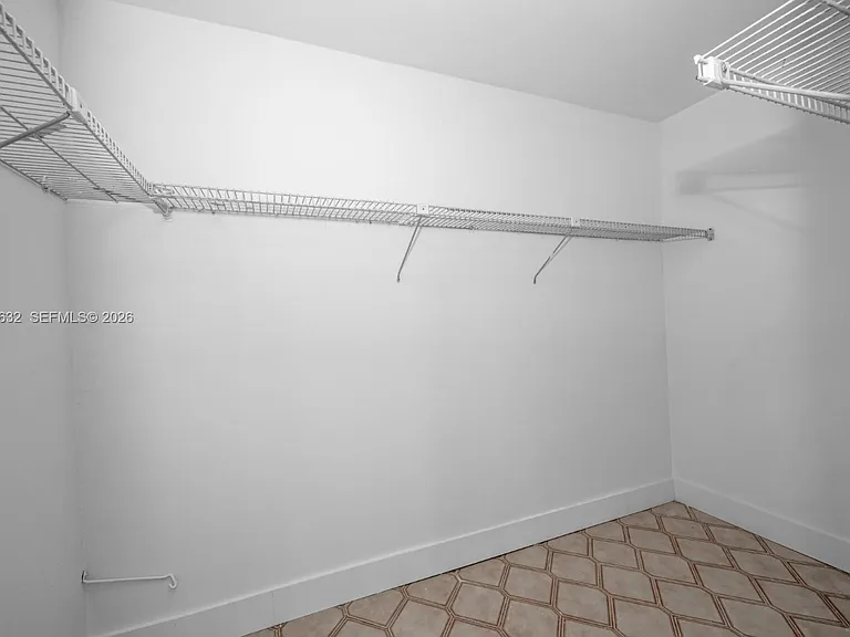 1300 NE Miami Gardens Dr #621E — Photo 24