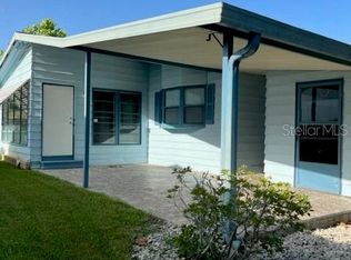 2404 Conestoga Dr, Leesburg, FL 34748