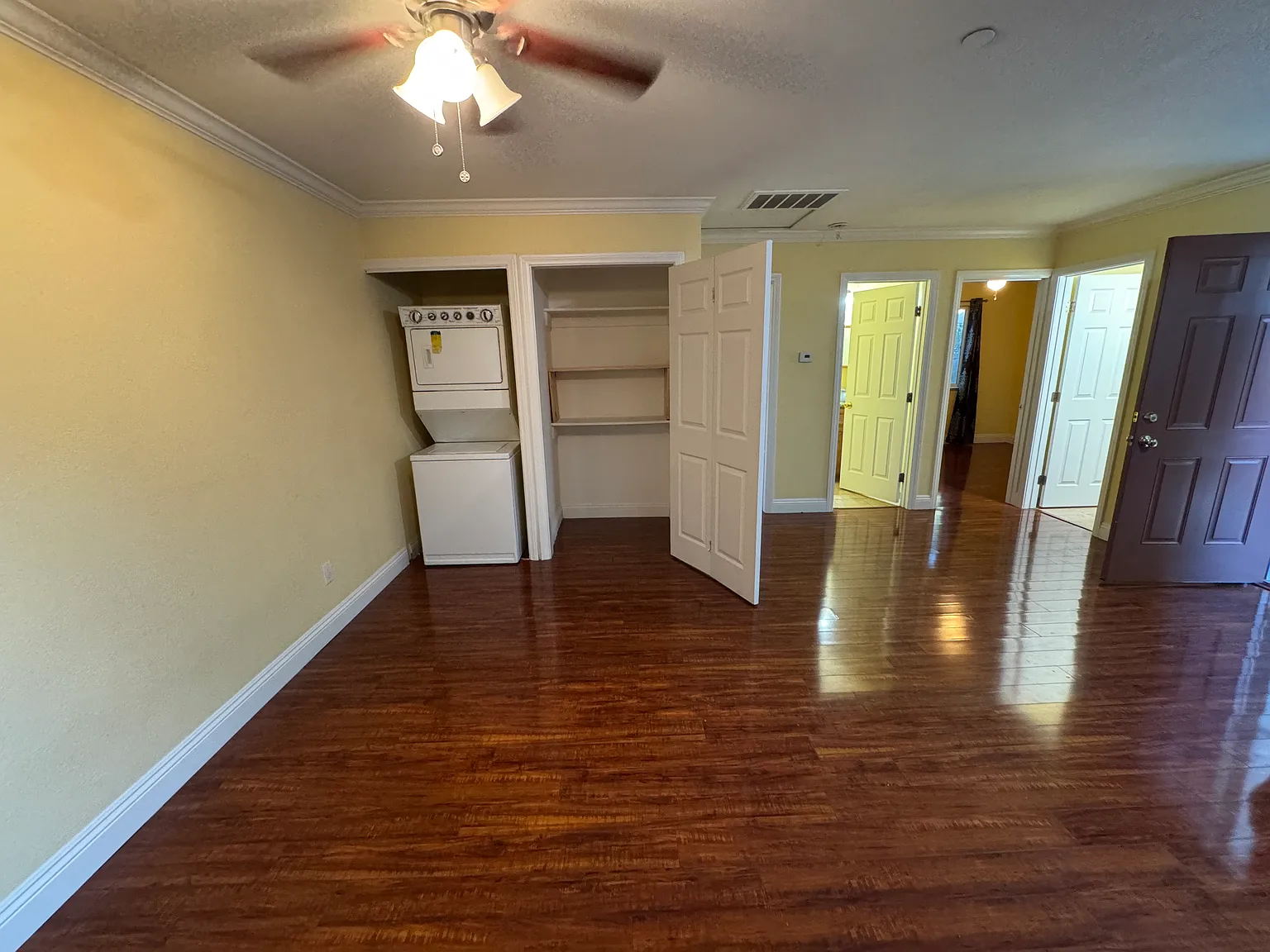 10394 Orange Ave #2 photo 1