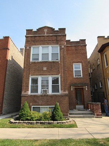 2nd image of 5825 N Campbell Ave