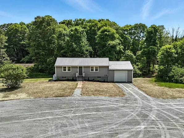 485 Amherst Rd, Belchertown, MA 01007