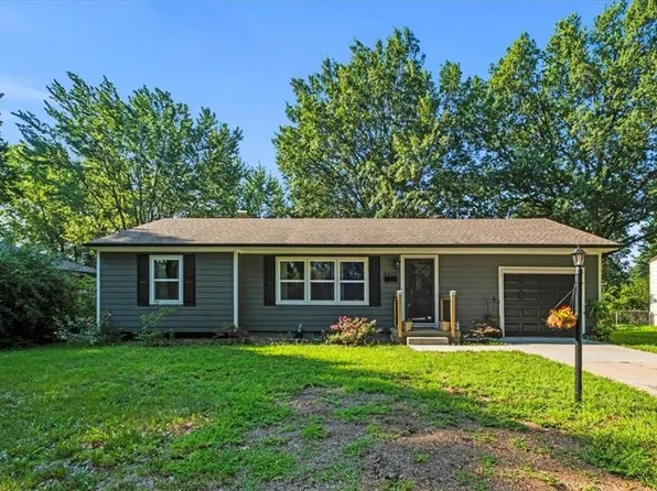 8303 E 106th Ter, Kansas City, MO 64134