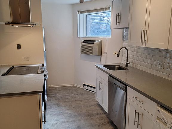 4th image of 3450 N Elaine Pl #Garden