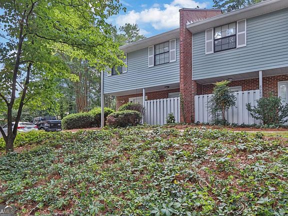 2nd image of 6070 Wintergreen Rd