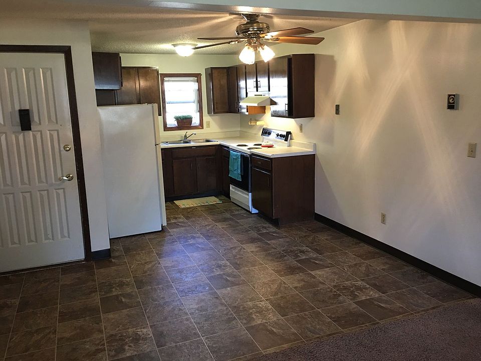 1st image of 1652 8th St N APT 11