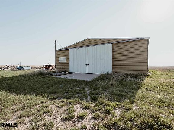 2nd image of 1075 Road 75 #A
