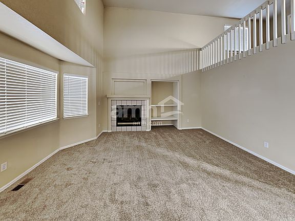5th image of 13985 Elm St