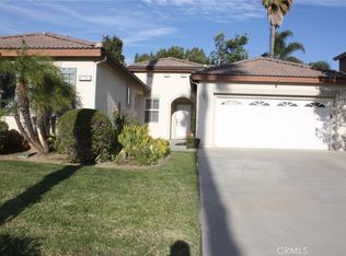 17742 Orangewood Ln, Riverside, CA 92503