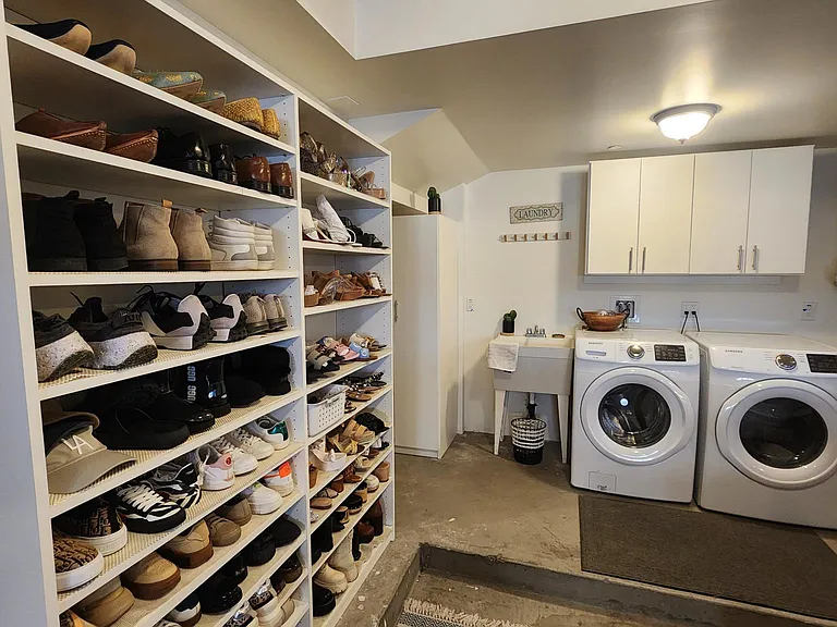 9555 Firestone Blvd #C — Photo 44