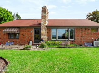 710 Sunset Ln, Northumberland, PA 17857