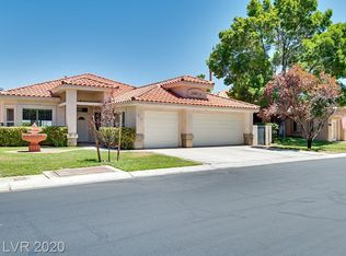 1816 Bay Hill Dr, Las Vegas, NV 89117