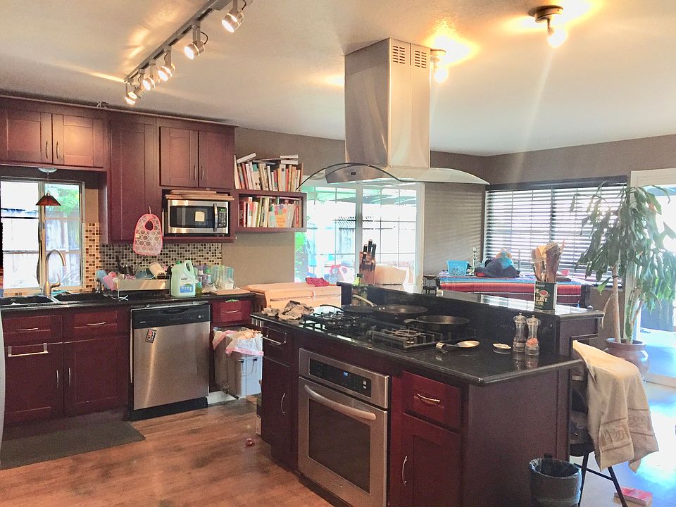 1st image of 344 Lassenpark Cir