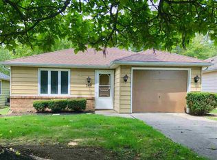 340 W Hollis Ln, Fort Wayne, IN 46807