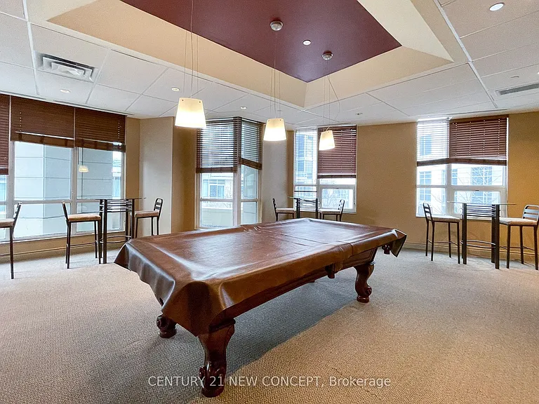 18 Holmes Ave #1812 — Photo 33