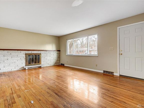 5th image of 1417 Eileen Dr