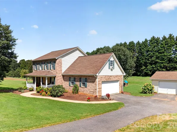 3648 Mount Olive Church Rd, Newton, NC 28658