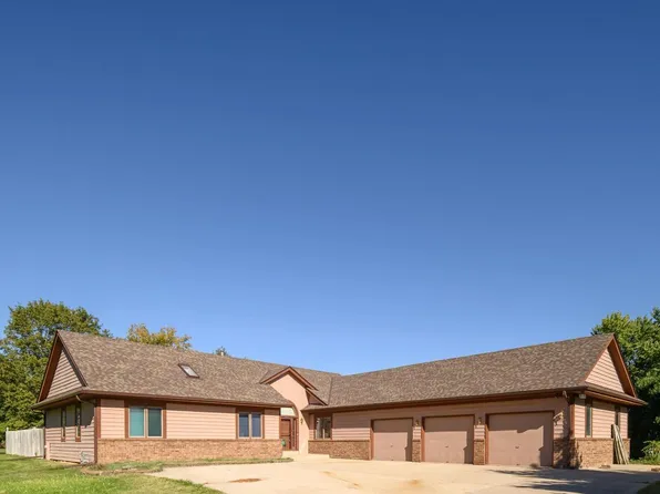 N57 W35648 Misty Terrace, Oconomowoc, WI 53066