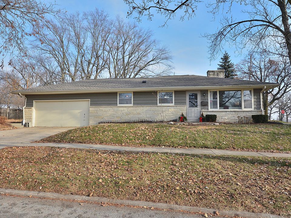1st image of 423 S Hine Ave
