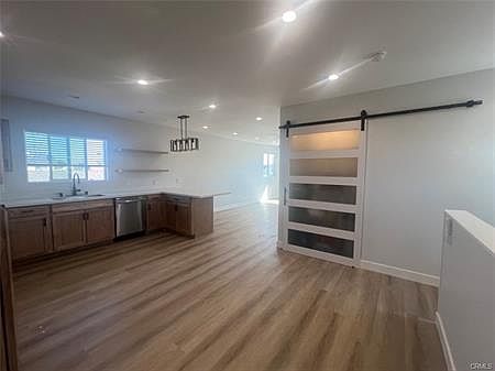 5th image of 1603 1/2 W 252nd St